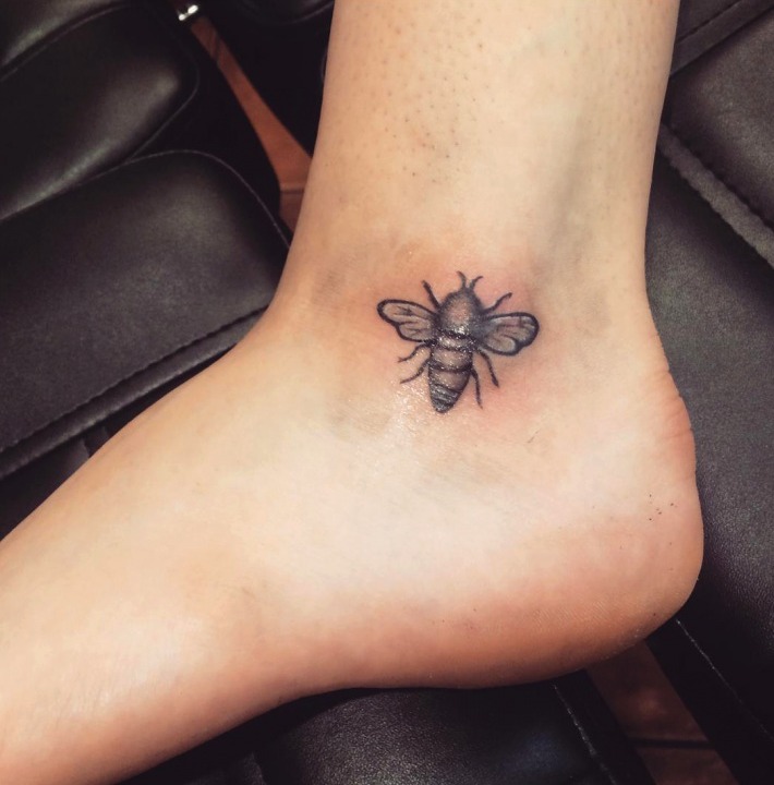 Tattoos of bees