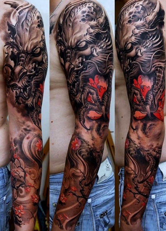 Tatuajes de dragones en el brazo