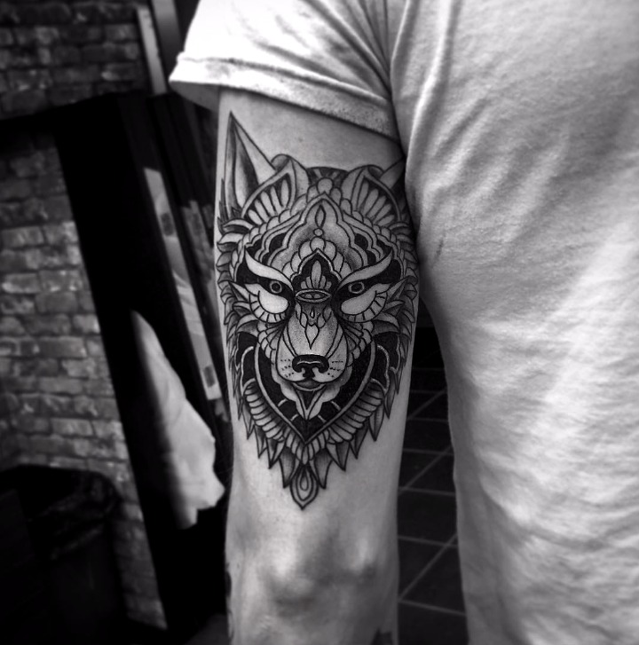  Geometric wolf tattoos