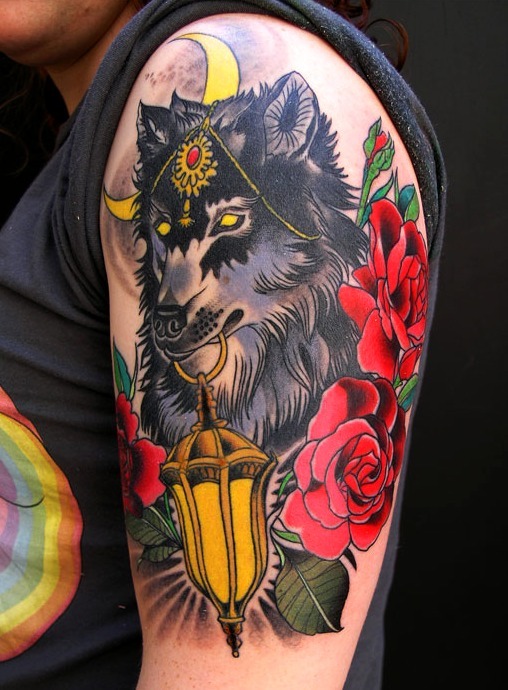 Tatuajes de lobos y rosas