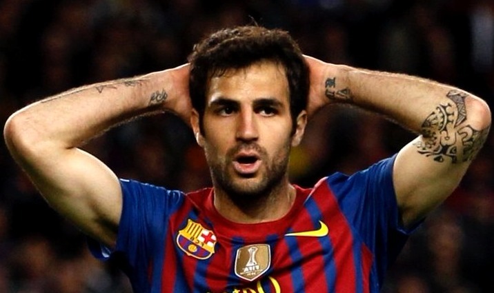 Tatuajes maoríes en el codo