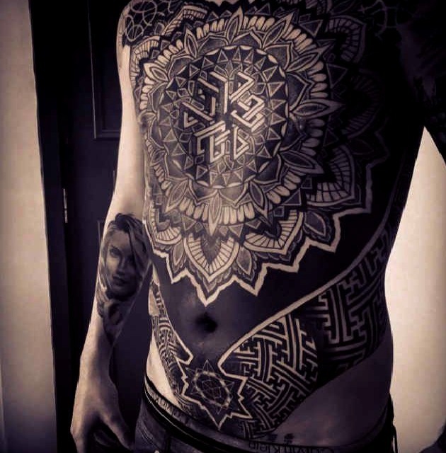 Tatuajes maoríes para hombres